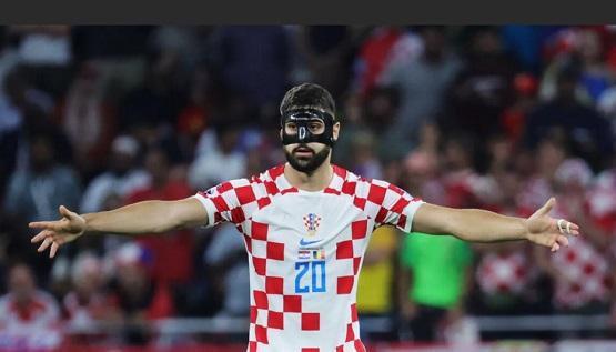 Зачем футболисты носят маски, Гвардиол почему в маске